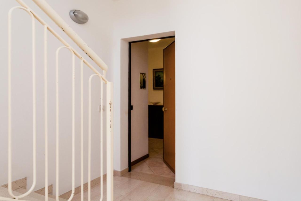 Ferienwohnung Relax In Collina Misano Adriatico Exterior foto