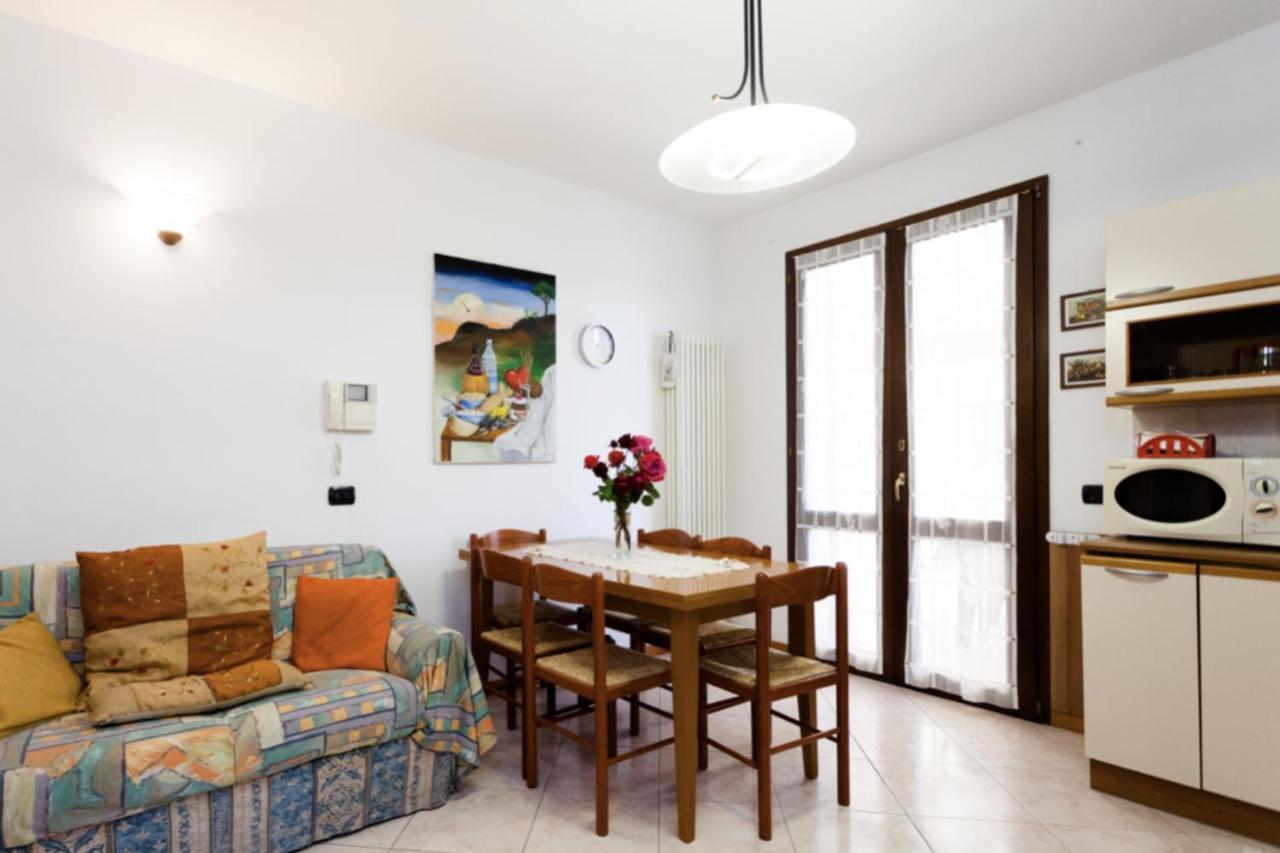 Ferienwohnung Relax In Collina Misano Adriatico Exterior foto